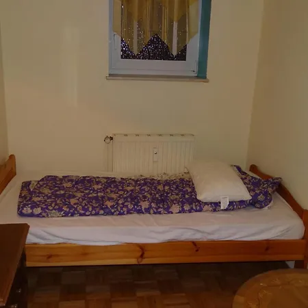 1 Bedroom Lovely In * Schonberg (Mecklenburg-Vorpommern)